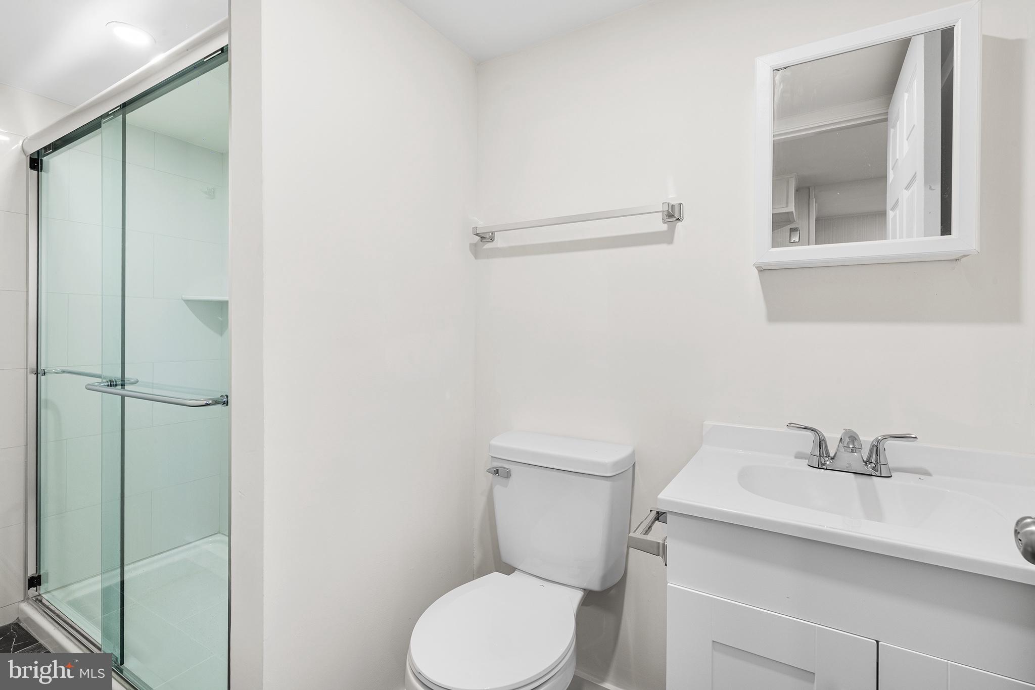 240 Barclay Road Upper Darby, PA 19082 - Photo 13 of 24