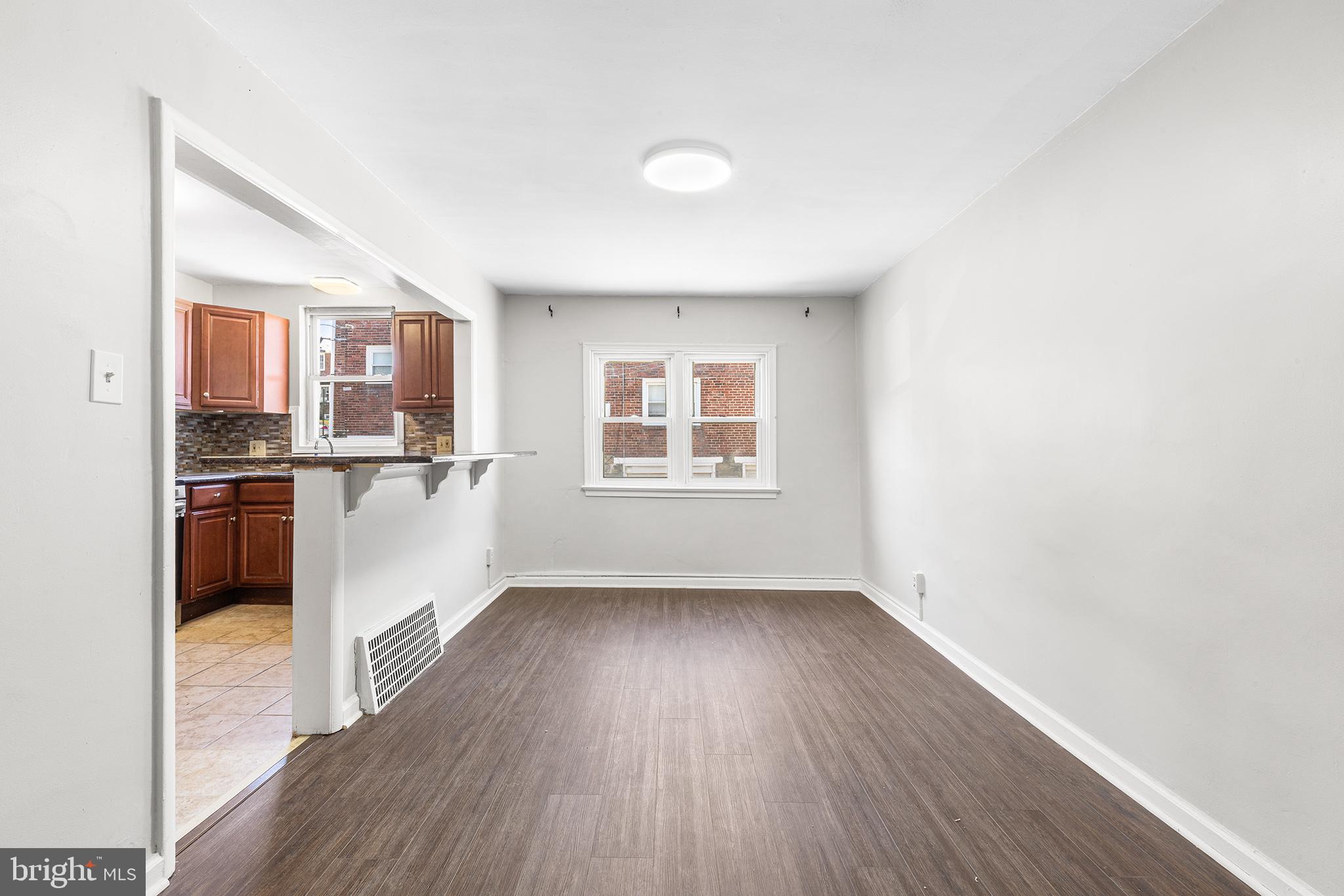 240 Barclay Road Upper Darby, PA 19082 - Photo 5 of 24