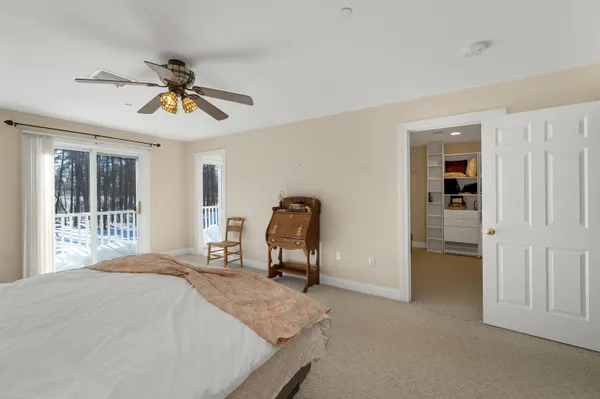 $574,900 | 18 Deborah Lane, Dover, NH 03820