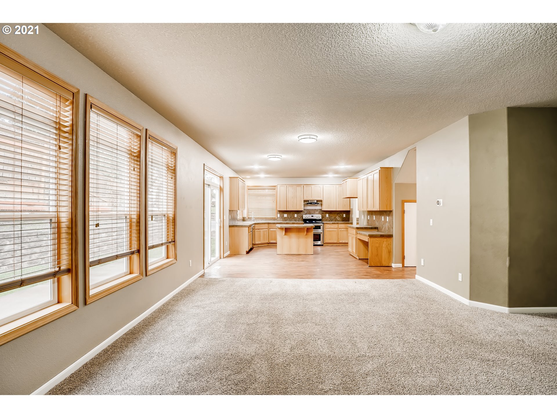721 North 16th Court Ridgefield, WA 98642 - Photo 10 of 31 Gallery Image 10