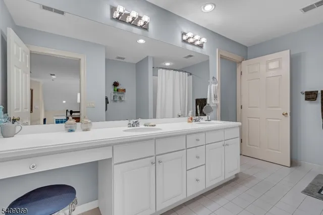 $7,500 | 41 Dickinson Road, Bernards, NJ 07920