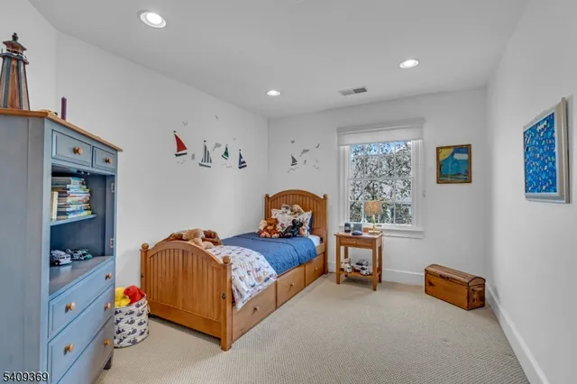 $7,500 | 41 Dickinson Road, Bernards, NJ 07920