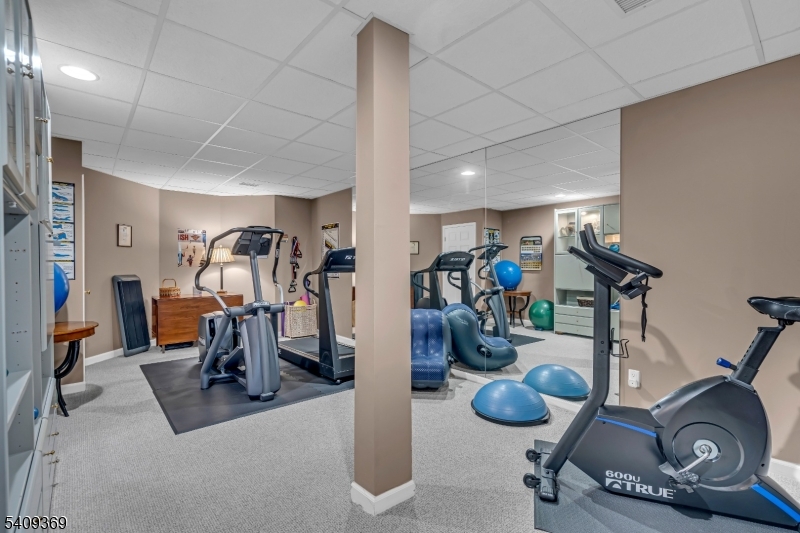 41 Dickinson Road Bernards, NJ 07920 - Photo 18 of 25