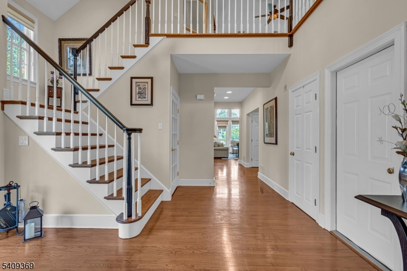 41 Dickinson Road Bernards, NJ 07920 - Photo 3 of 25