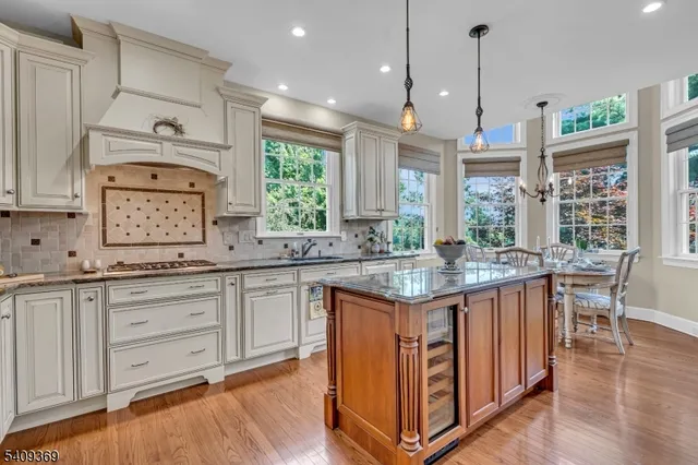 $7,500 | 41 Dickinson Road, Bernards, NJ 07920