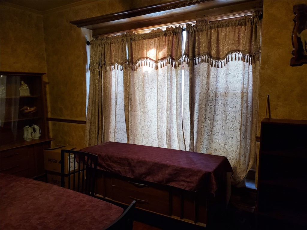 202 Parsells Avenue Rochester, NY 14609 - Photo 21 of 49 Dining room