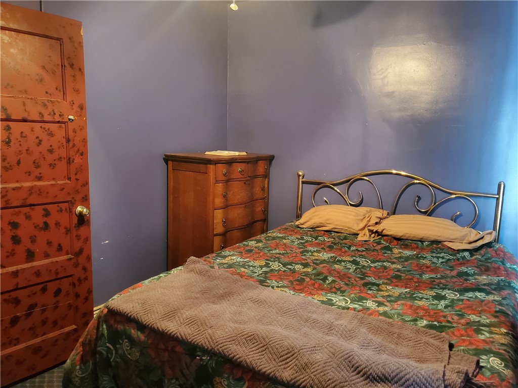 202 Parsells Avenue Rochester, NY 14609 - Photo 36 of 49 Bedroom 2