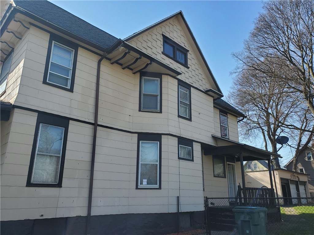 202 Parsells Avenue Rochester, NY 14609 - Photo 5 of 49 Exterior side