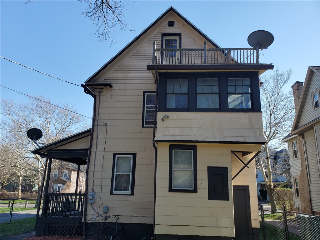 202 Parsells Avenue Rochester, NY 14609 - Photo 6 of 49 Exterior back