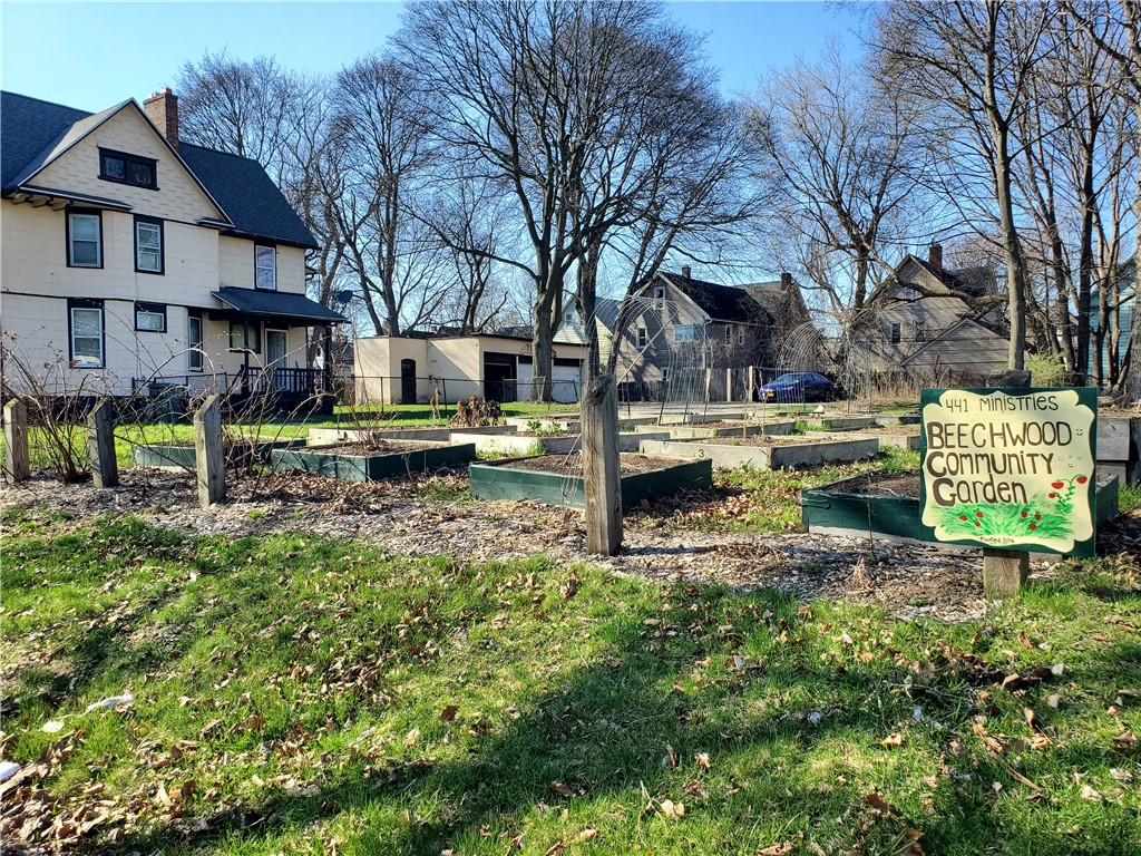 202 Parsells Avenue Rochester, NY 14609 - Photo 9 of 49 Beechwood Community Garden is your neighbor!