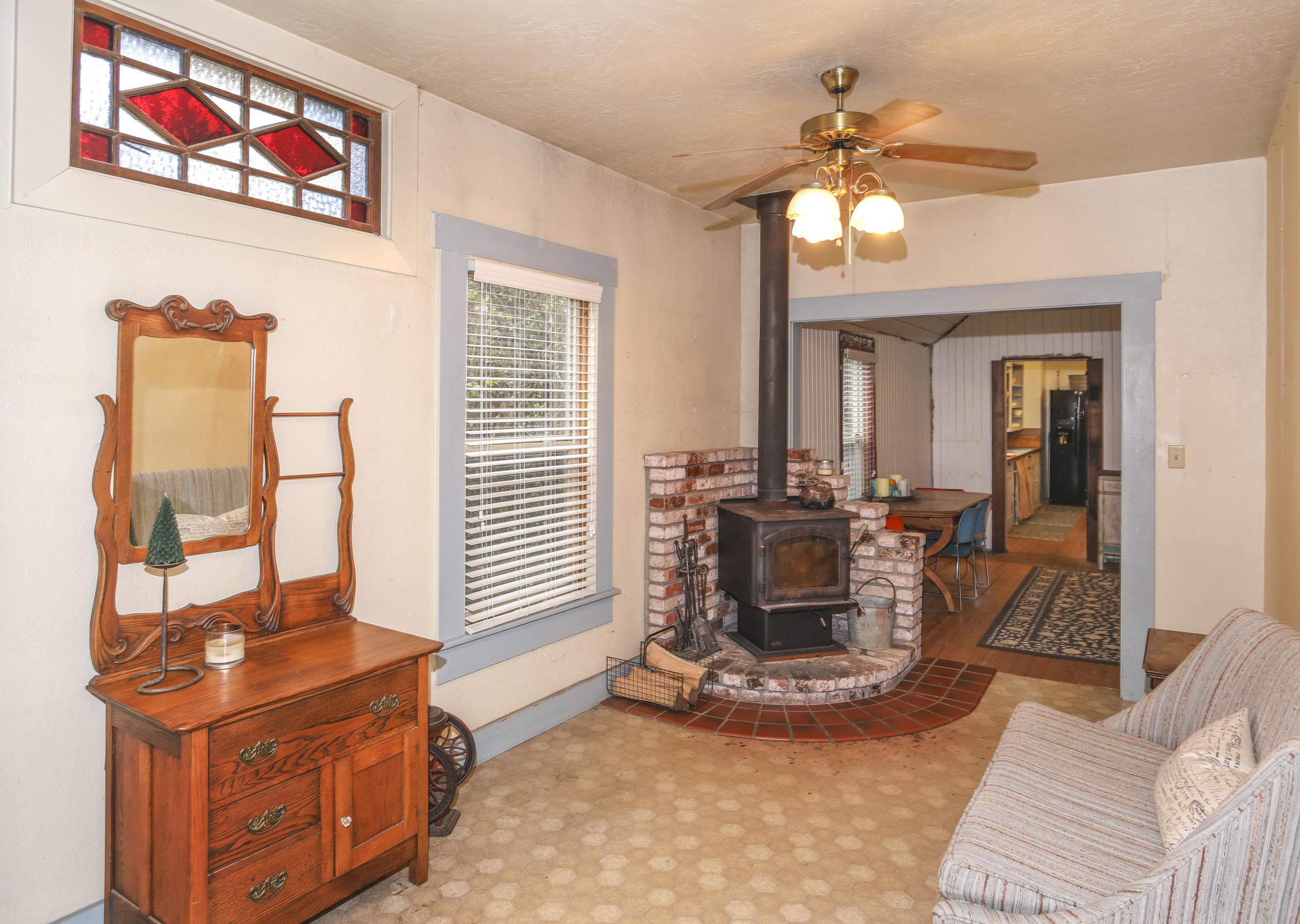 2307 Graham Road Bayside, CA 95524 - Photo 18 of 29 015 Den
