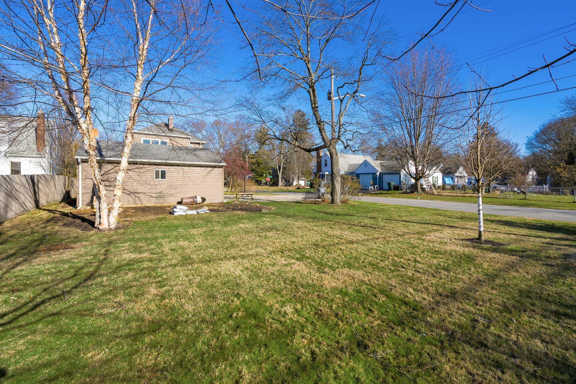 229 East Beaumont Road Columbus, OH 43214 - Photo 51 of 53 050_373d9_229 E Beaumont 0019