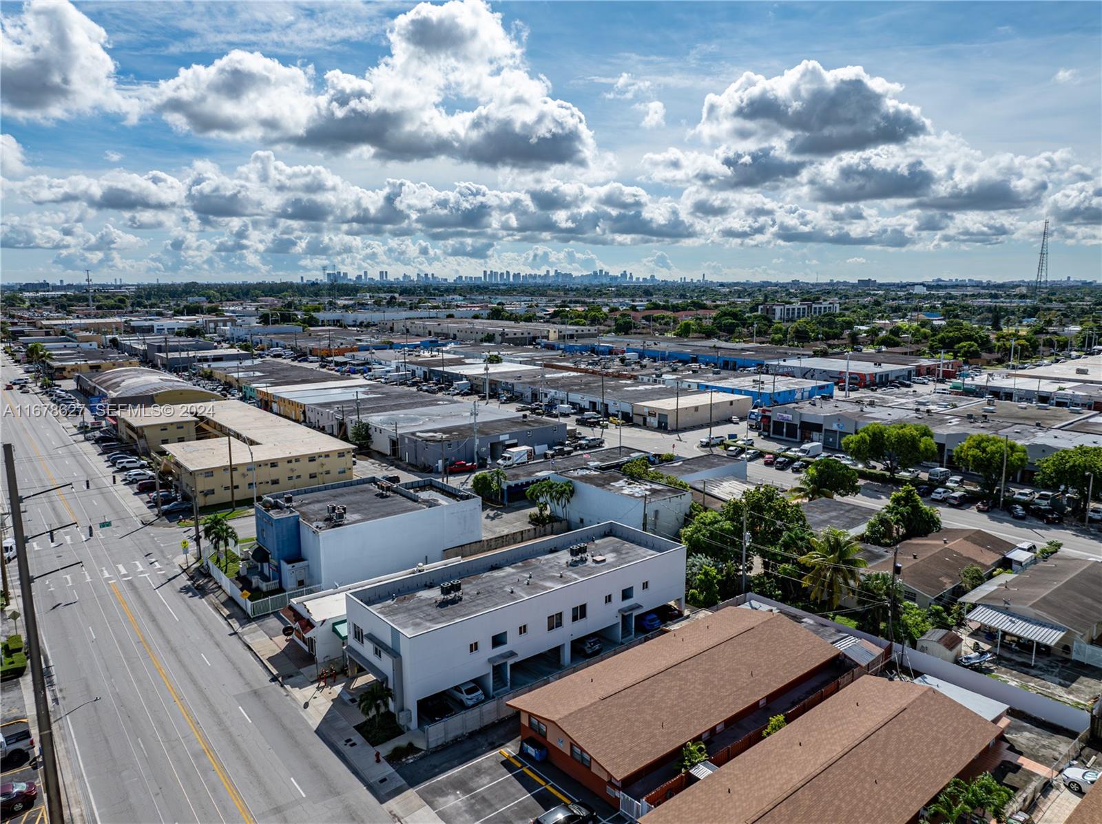 620 West 29th Street Hialeah, FL 33012 - Photo 12 of 26