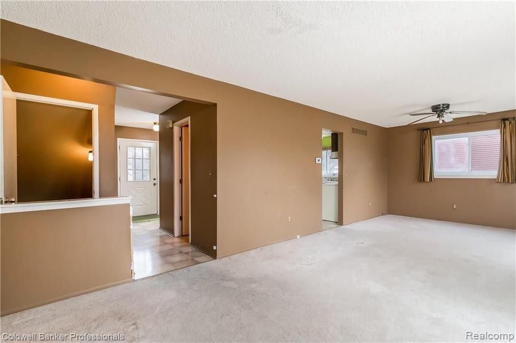 797 Bolinger Street Rochester Hills, MI 48307 - Photo 7 of 29
