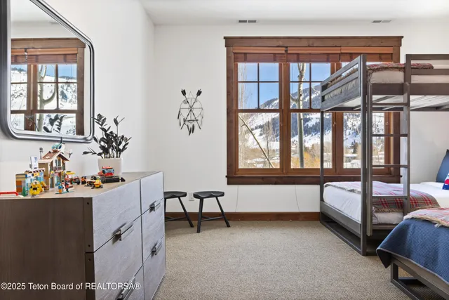 $3,995,000 | 524 Snow King Loop, Unit 241, Jackson, WY 83001