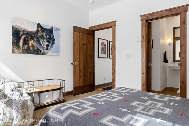 $3,995,000 | 524 Snow King Loop, Unit 241, Jackson, WY 83001