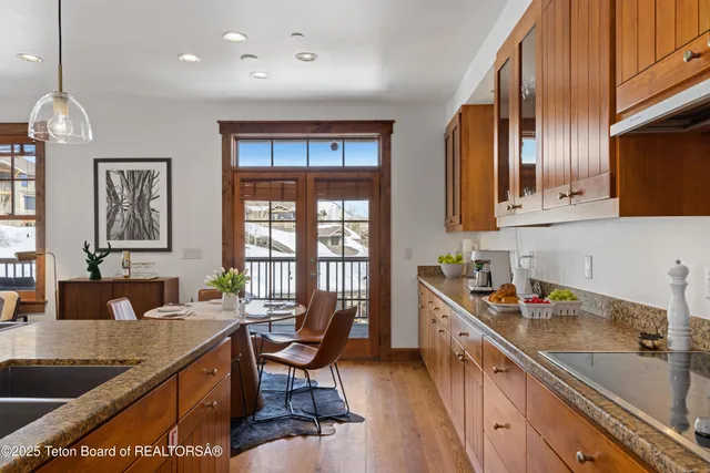 $3,995,000 | 524 Snow King Loop, Unit 241, Jackson, WY 83001