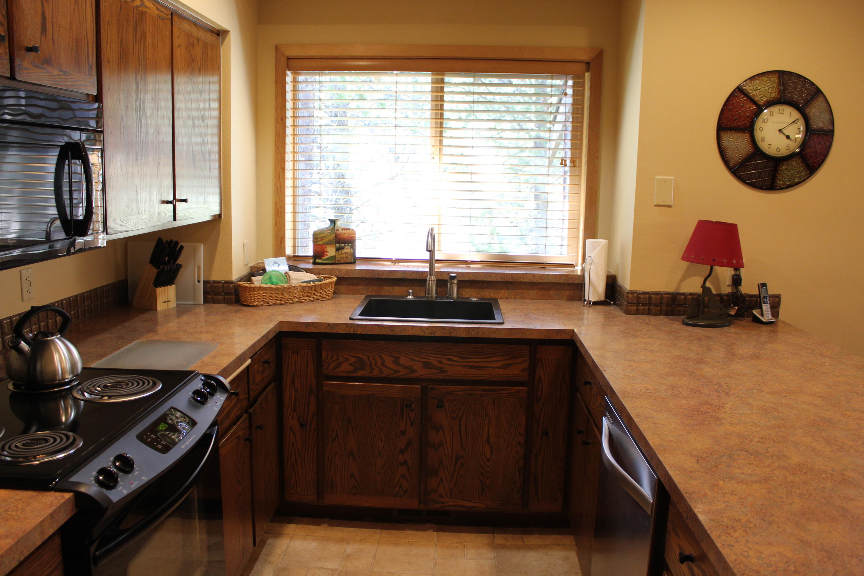 57379-30d1 Beaver Ridge Loop Sunriver, OR 97707 - Photo 7 of 23 7-Kit-R30