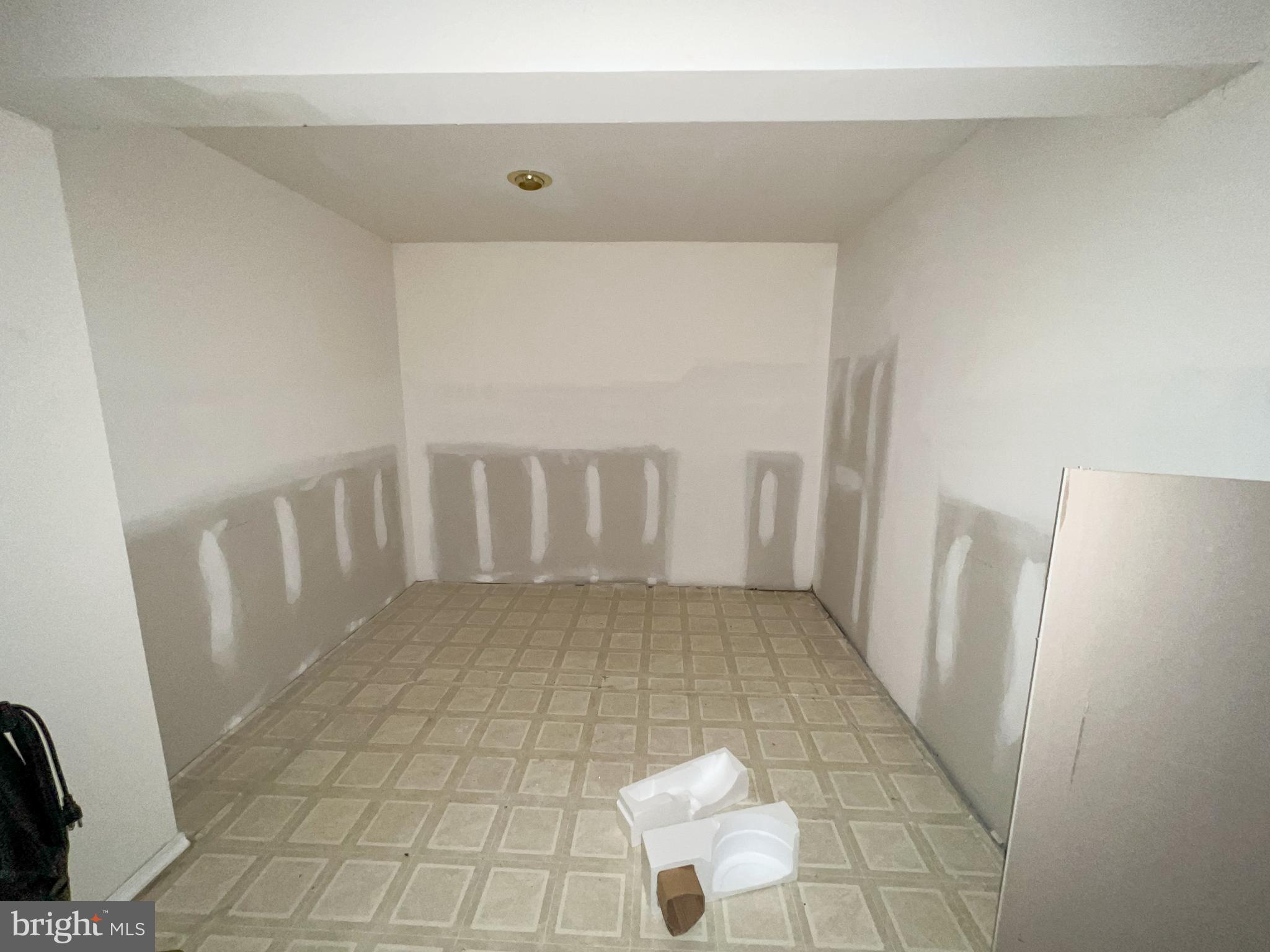 214 Mt Vernon Drive Bear, DE 19701 - Photo 30 of 44 a view of an empty room