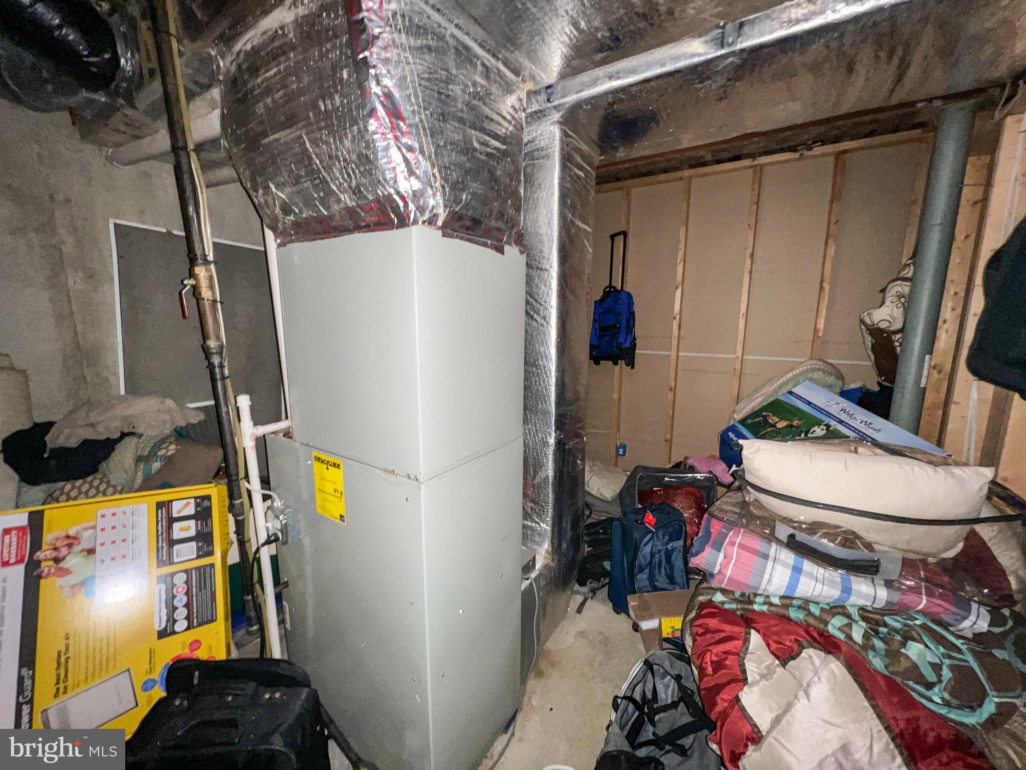 214 Mt Vernon Drive Bear, DE 19701 - Photo 31 of 44 a bathroom with a sink toilet and shower