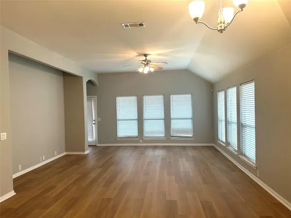 $2,200 | 2805 Prescotte Pointe, McKinney, TX 75071