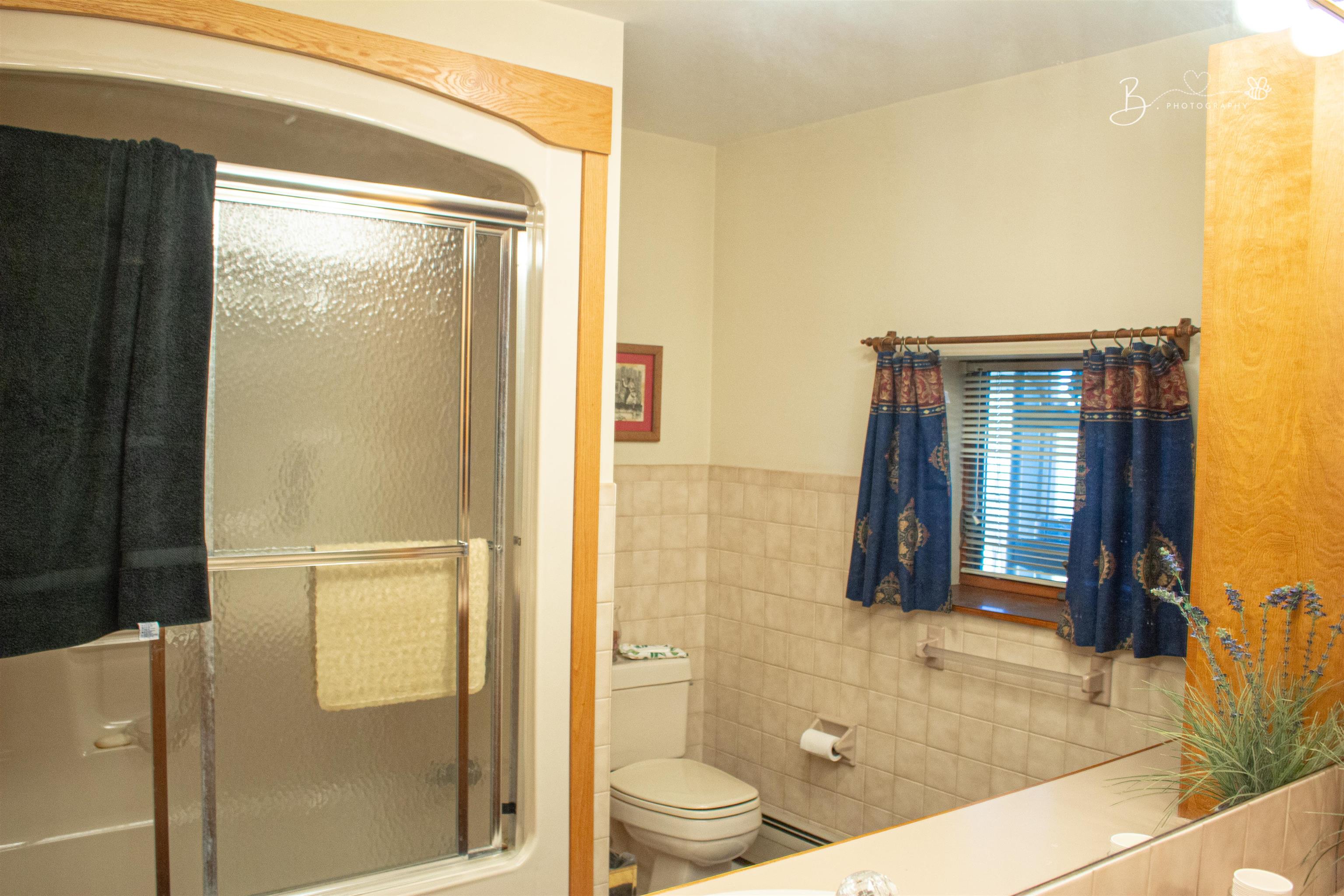 1387 Highway 101 Troy, VT 05859 - Photo 23 of 41