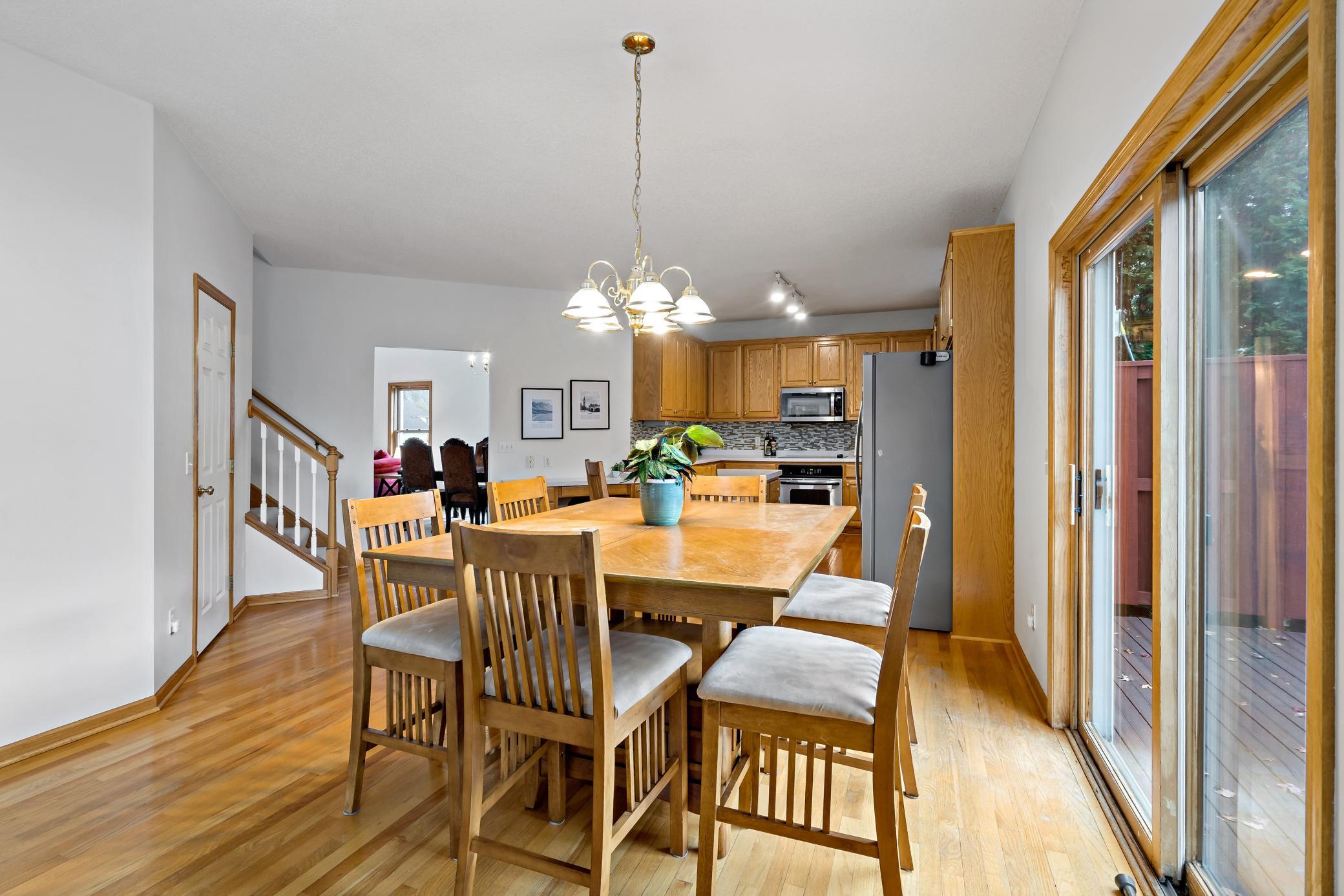 886 Oak Court Eagan, MN 55123 - Photo 21 of 24