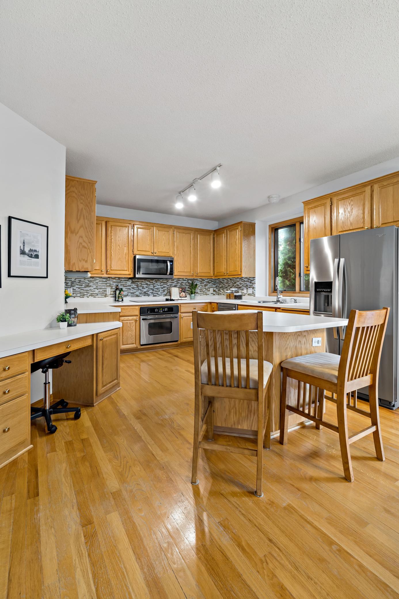 886 Oak Court Eagan, MN 55123 - Photo 24 of 24