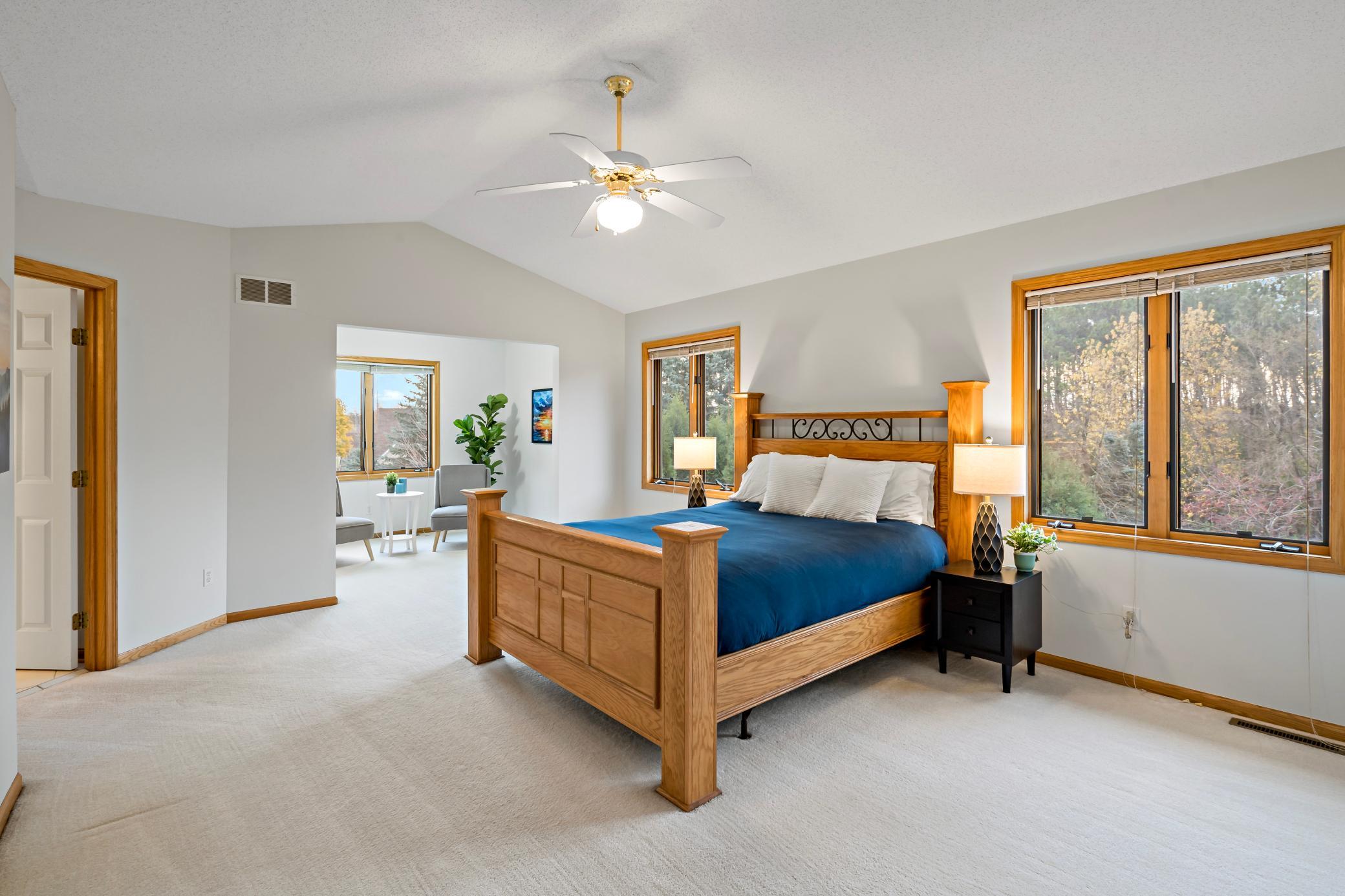 886 Oak Court Eagan, MN 55123 - Photo 9 of 24