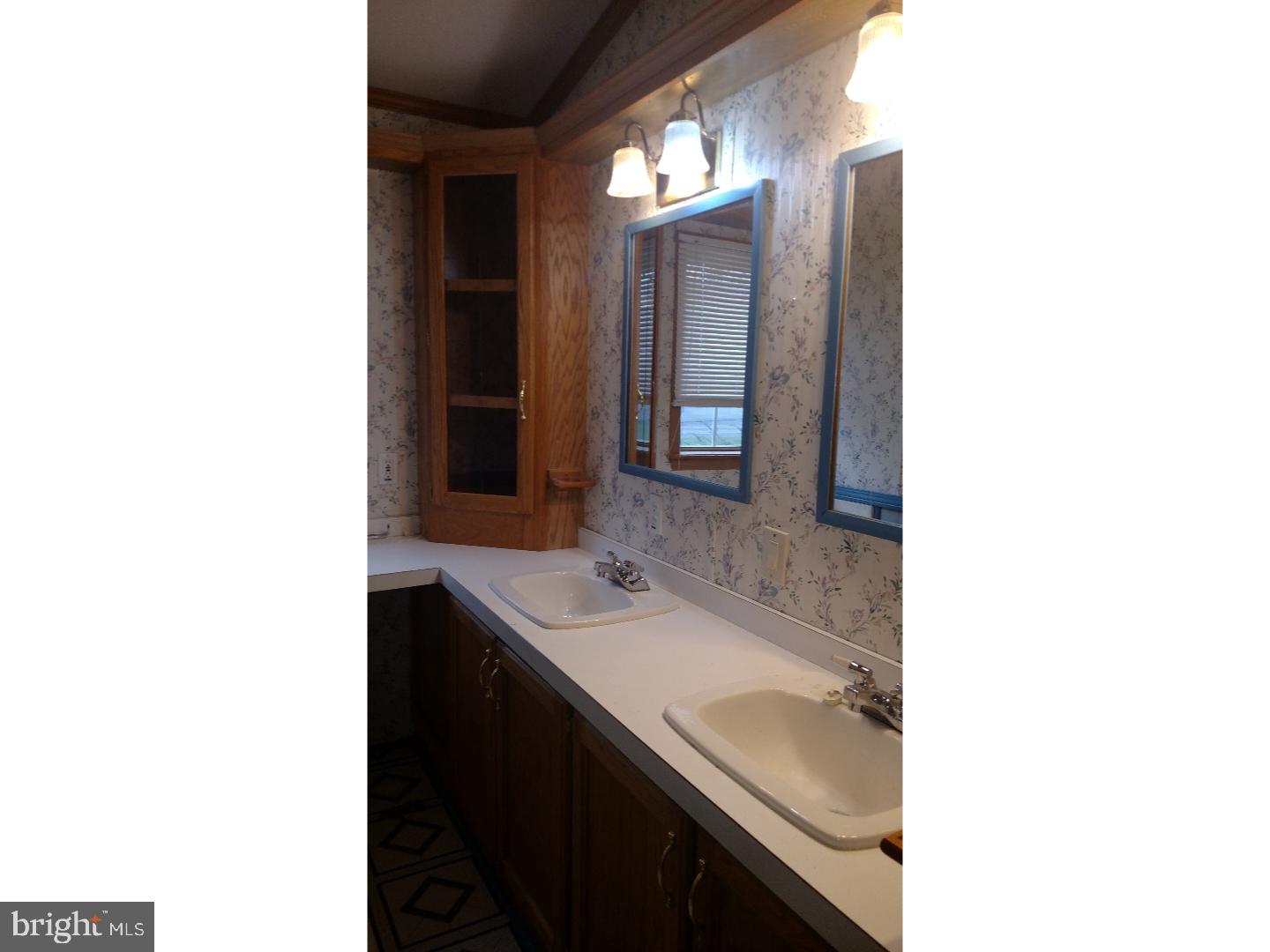 115 Ridge Road Quakertown, PA 18951 - Photo 12 of 12 Bathroom