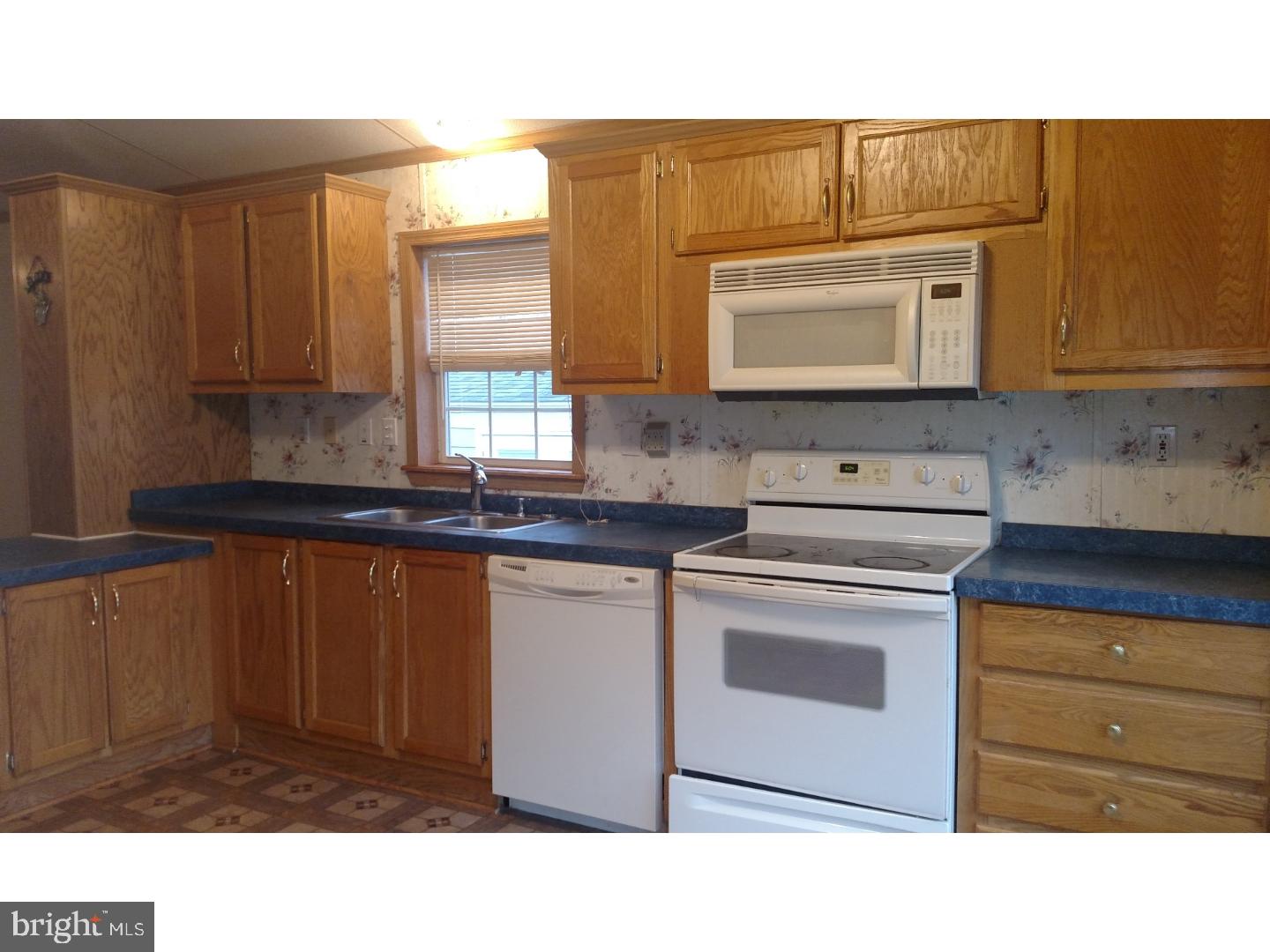 115 Ridge Road Quakertown, PA 18951 - Photo 10 of 12 Kitchen