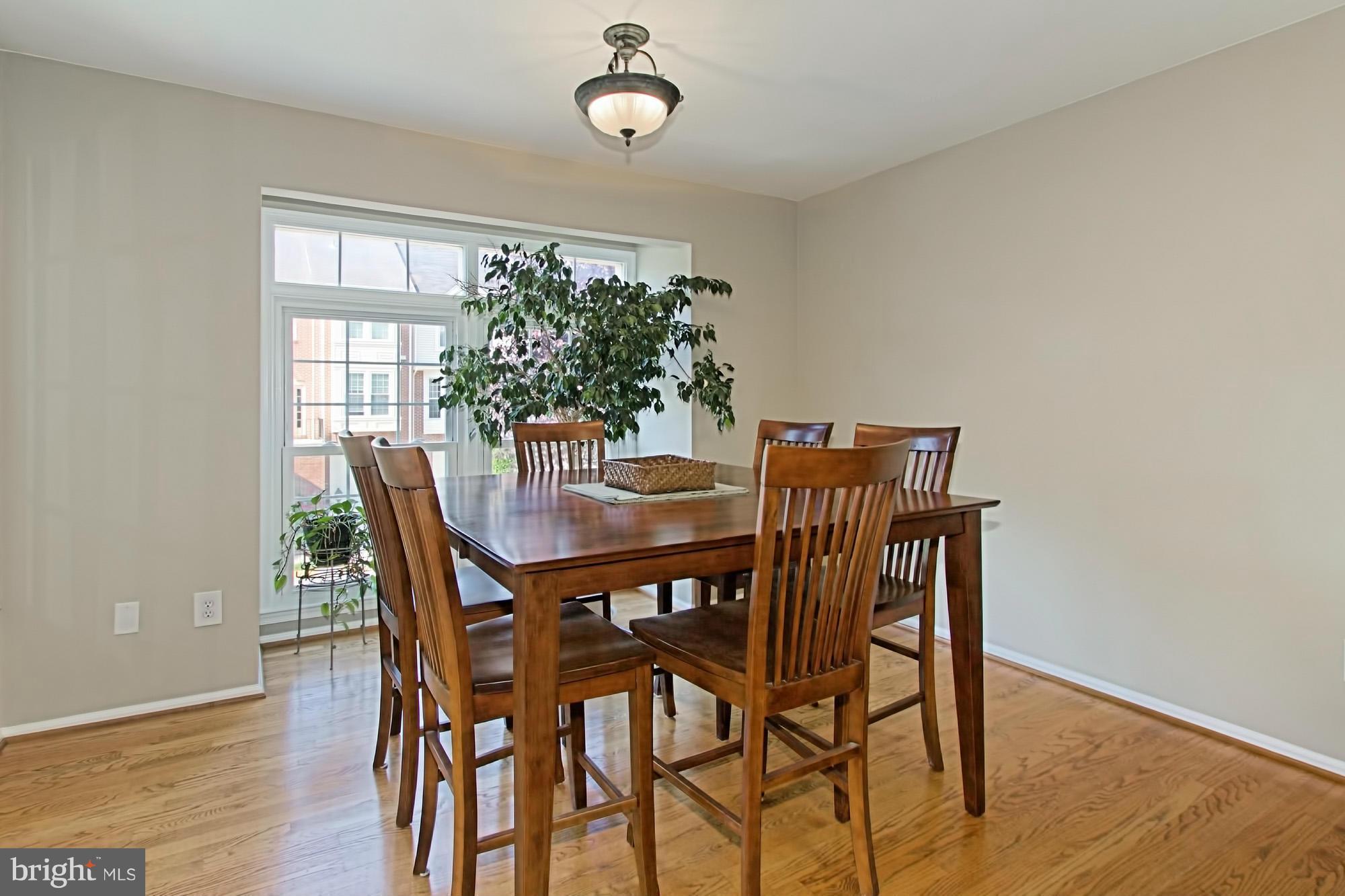 3805 Inverness Road Fairfax, VA 22033 - Photo 11 of 28 Breakfast/Dining Area