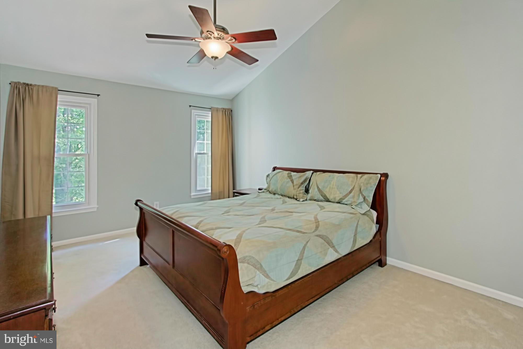 3805 Inverness Road Fairfax, VA 22033 - Photo 14 of 28 Bedroom (Master)