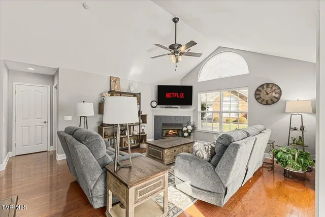 $389,000 | 238 Avonlea Place, Unit 2D, Johnson City, TN 37604