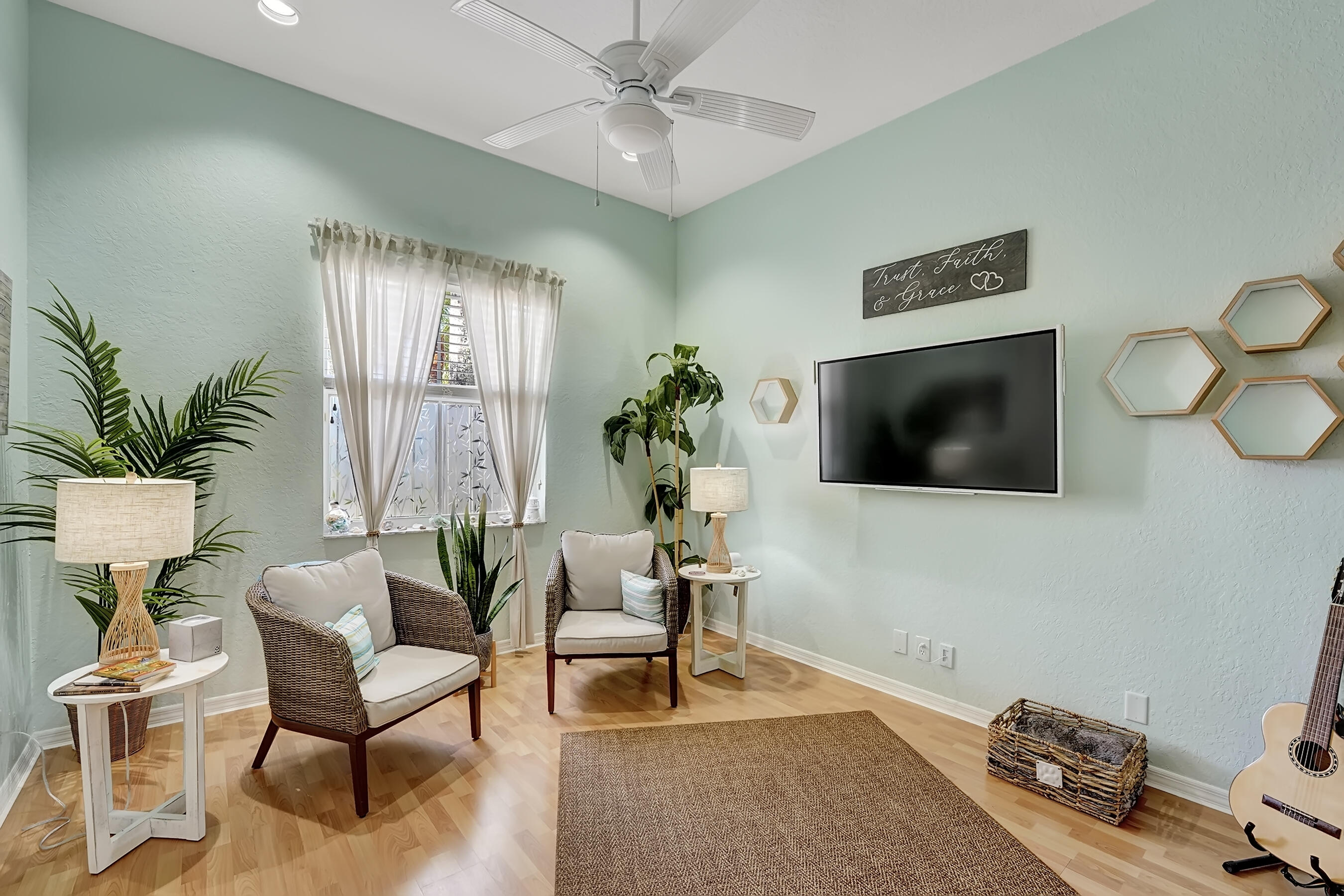 18576 Ocean Mist Drive Boca Raton, FL 33498 - Photo 8 of 55 DSC03676