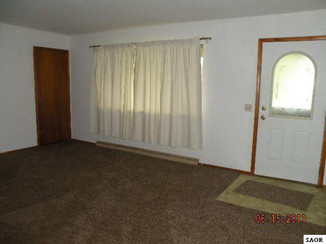 4949 Brown Road Durand, MI 48429 - Photo 3 of 5 42784-2.JPG