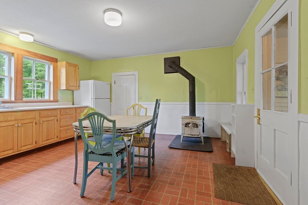 27 Wendell Road Shutesbury, MA 01072 - Photo 3 of 32 Gallery Image 3