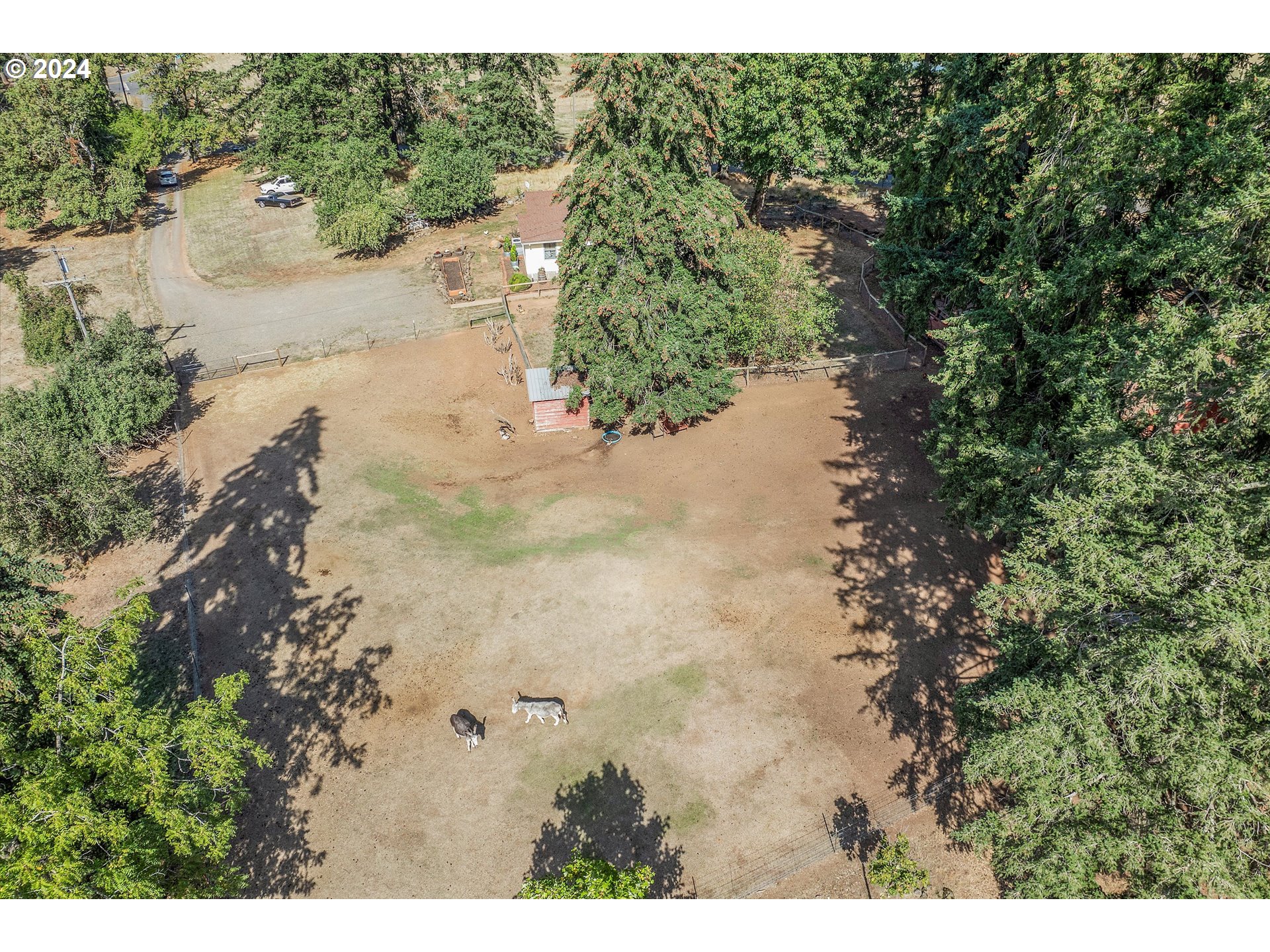 11690 South Union Hall Road Canby, OR 97013 - Photo 42 of 46 a view of a lake with beach and outdoor space