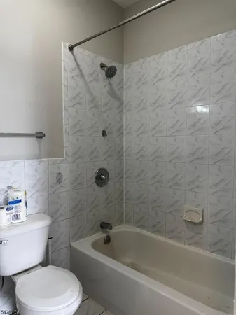 $1,700 | 109 Irene Street, Unit 1, Linden, NJ 07036