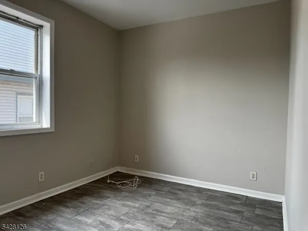 $1,700 | 109 Irene Street, Unit 1, Linden, NJ 07036