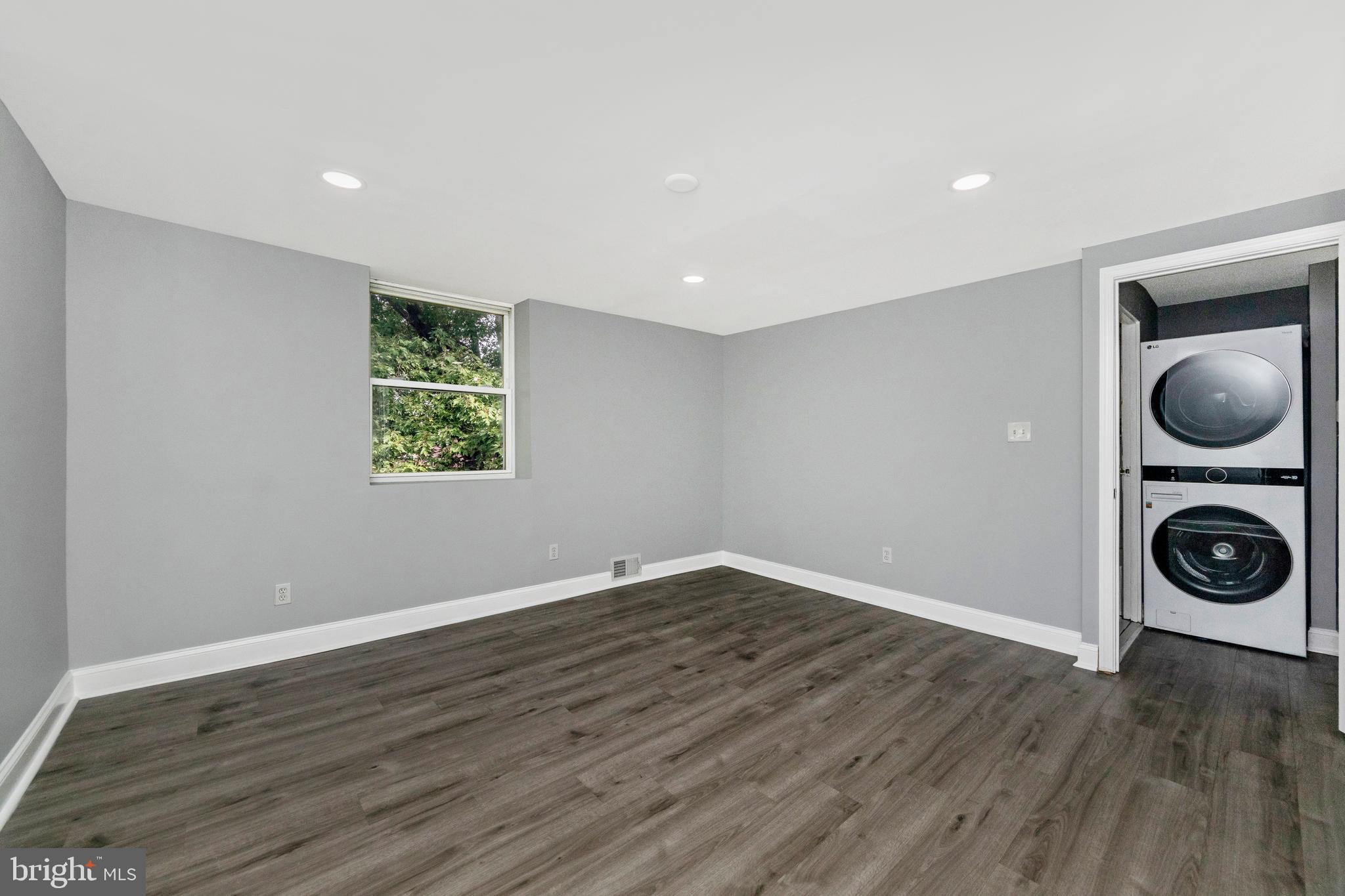 7702 Burnside Road Landover, MD 20785 - Photo 28 of 52