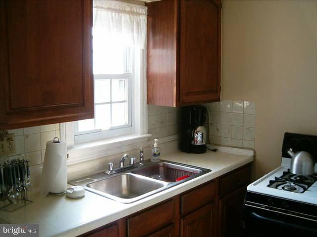 3703 Rutherford Street Harrisburg, PA 17111 - Photo 5 of 11 Gallery Image 5