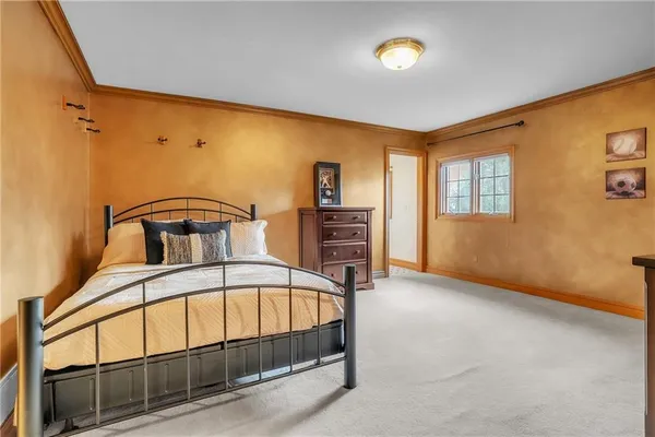 a view of a livingroom with furniture