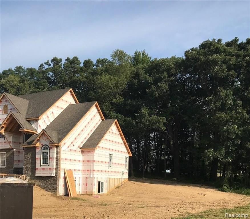 870 North Hacker Road Howell, MI 48843 - Photo 11 of 19