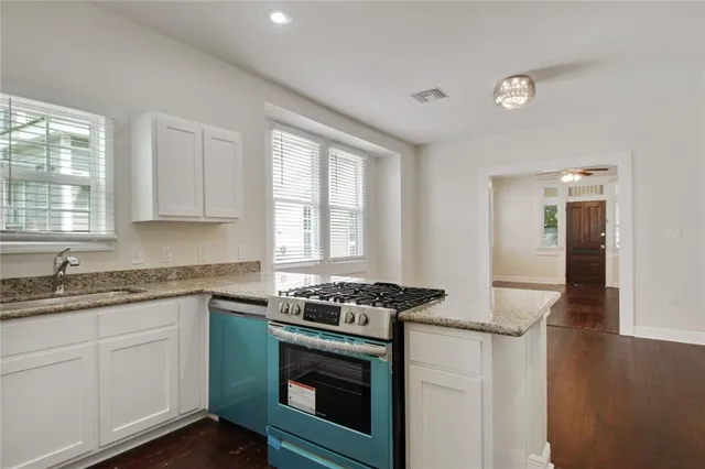 $1,900 | 4211 South Broad Street, New Orleans, LA 70125