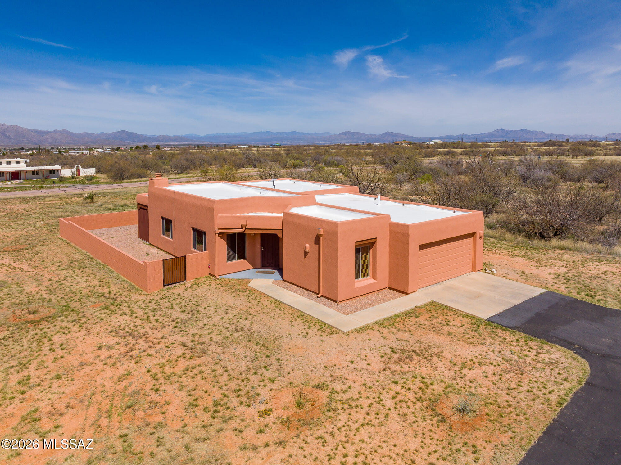 3203 West Thunder Pass Road Benson, AZ 85602 - Photo 2 of 35 3203-thunderpass_mls-35