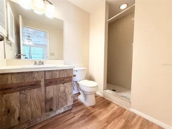 $1,500 | 129 Camphor Circle, Unit F, Oldsmar, FL 34677