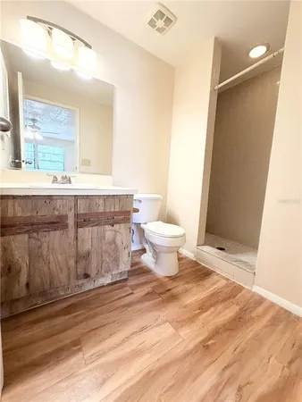 $1,500 | 129 Camphor Circle, Unit F, Oldsmar, FL 34677