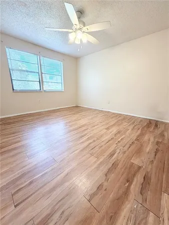 $1,500 | 129 Camphor Circle, Unit F, Oldsmar, FL 34677