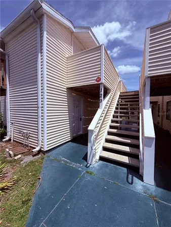 $1,500 | 129 Camphor Circle, Unit F, Oldsmar, FL 34677